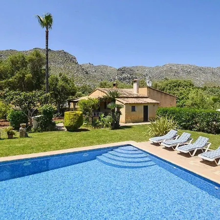 Wunderschoenes Im Landhausstil Mit Pool Fuer 6 Personen, 6 Km Vom Entfernt Holiday home