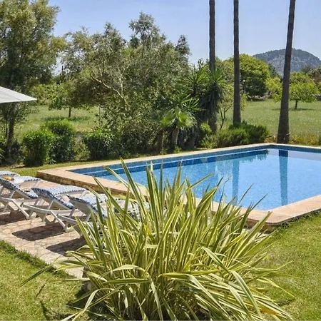 Holiday home Wunderschoenes Im Landhausstil Mit Pool Fuer 6 Personen, 6 Km Vom Entfernt Pollenca