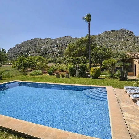 Wunderschoenes Im Landhausstil Mit Pool Fuer 6 Personen, 6 Km Vom Entfernt Holiday home Pollenca